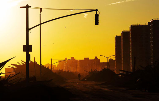 
	بعد از توفان سندی در محله کویینز نیویورک.
