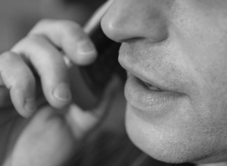 چرا سخن گفتن برای ما کاری دشوار است؟
