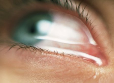 چرا دلیل اشکهایش را نپرسیدم؟