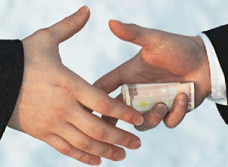  هرگز آدمی نباشید که از وام خوشش می‌آید