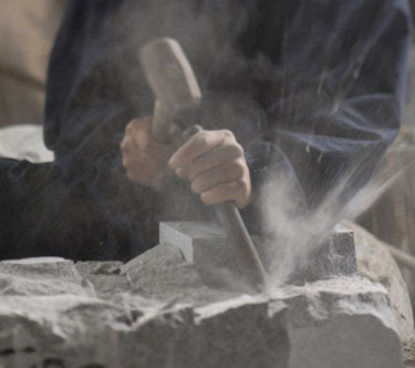 سنگ تراشی که آرزو داشت سنگ تراش شود